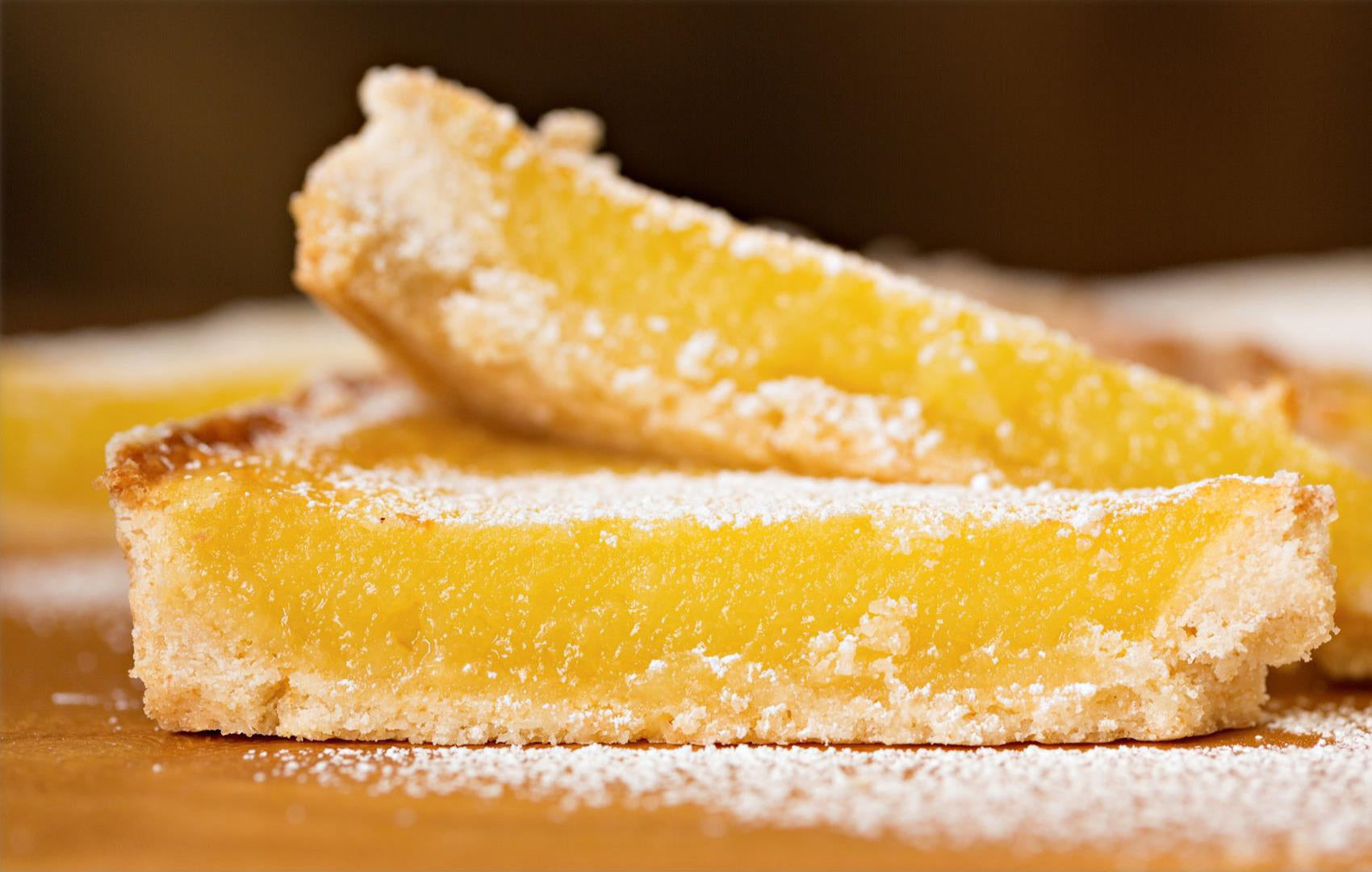 Lemon Bars
 &ndash; Naturally FC