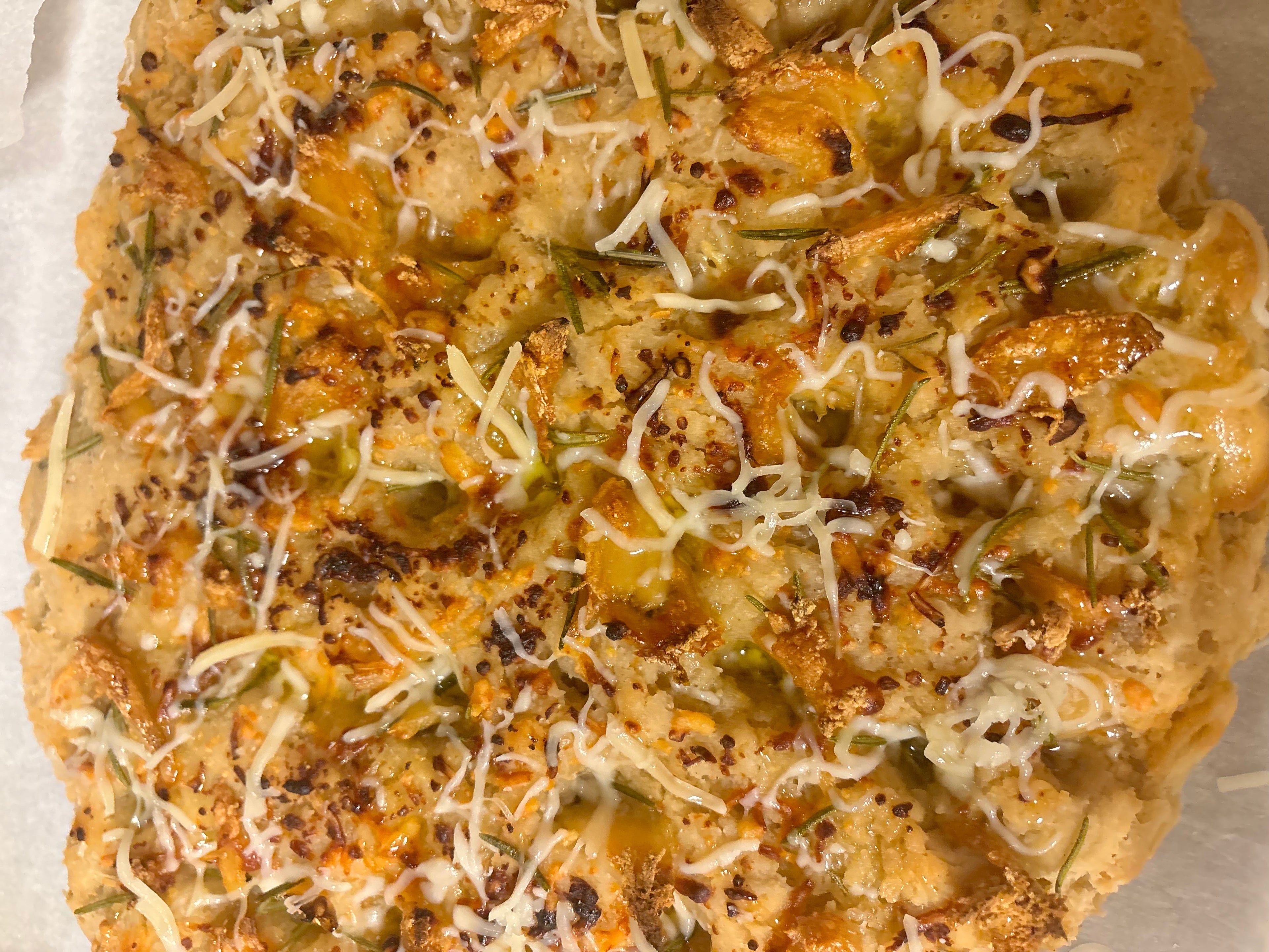 Gluten Free Caramelized Onion Pizza